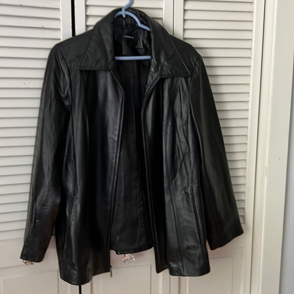 Men’s leather zip front jacket